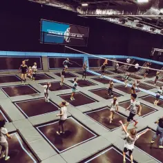 House of Air Gliwice: Park trampolin, cennik, atrakcje, urodziny