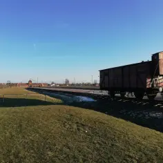 Jak zarezerwować bilet do Auschwitz i uniknąć najczęstszych błędów