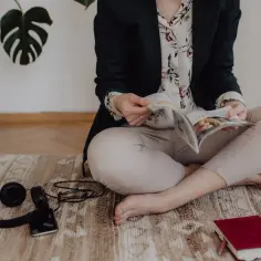 Najlepsze francuskie podcasty, które pomogą Ci mówić płynnie po francusku