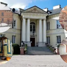 Pałac w Dobrzycy: Fascynująca historia i tajemnice architektury