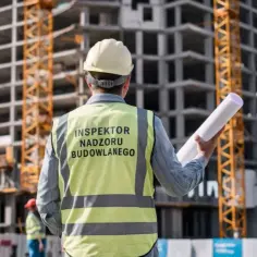 Inspekcja nadzoru budowlanego co kontroluje? Kluczowe informacje i procedury