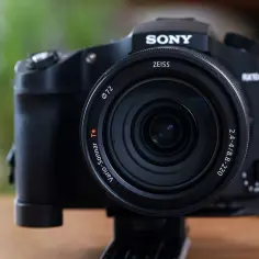 Jak wybrać aparat cyfrowy Sony i co naprawdę warto wiedzieć przed zakupem?