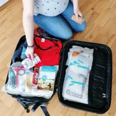 Kiedy spakować walizkę do porodu? Kluczowe momenty i porady dla przyszłych mam