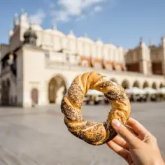 Co warto zjeść w Krakowie? Najlepsze dania i miejsca, których nie możesz przegapić