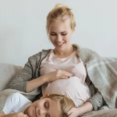 Aspargin w ciąży jaka dawka? Bezpieczne dawkowanie dla mamy i dziecka