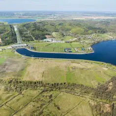 Jak działa elektrownia wodna Żarnowiec - tajemnice energii szczytowo-pompowej
