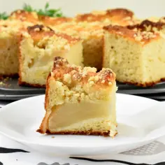 Najprostsze ciasto z gruszkami – pyszny deser, który zachwyci każdego