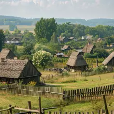 Gmina Wolanów: Co wyróżnia ten region? Unikalne cechy i atrakcje