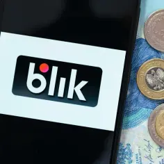 Ile dokładnie trwa przelew BLIK? Sprawdź, co wpływa na czas realizacji