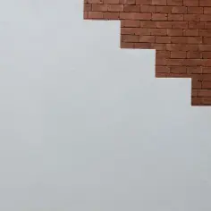 Jak z czym łączyć białą cegłę, aby stworzyć zachwycające wnętrza