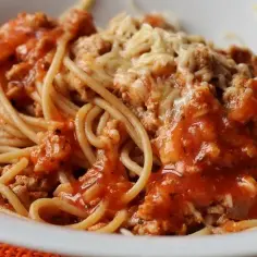 Pyszne spaghetti z mielonym mięsem - łatwe przepisy na obiad