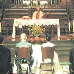 Ile za mszę zbiorową? Poznaj tajemnice ofiar i ich znaczenie