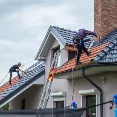 Czym pomalować dachówkę ceramiczną, aby zyskała nowy wygląd i trwałość