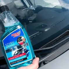 Czym myć okna w samochodzie? Najlepsze produkty i techniki mycia szyb