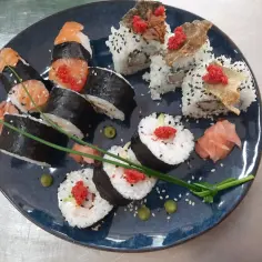 Jakie dodatki do sushi wybrać, by danie było idealne i pełne smaku?