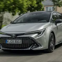 Ile naprawdę kosztuje nowa Toyota Corolla? Sprawdź ceny i oszczędności!