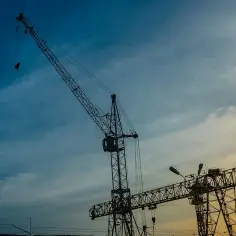 Jak dobrać odpowiednie zawiesia pasowe do różnych zastosowań?