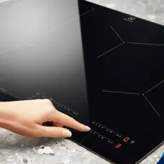 Jak wyłączyć blokadę płyty indukcyjnej Electrolux - prosty sposób krok po kroku