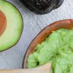 Jak przechowywać guacamole, aby uniknąć brązowienia i straty świeżości