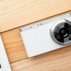 Jak przesłać zdjęcia z aparatu na telefon bez problemów i frustracji
