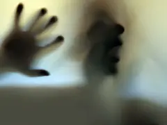 Jak żyć z osobowością schizoidalną i odnaleźć równowagę emocjonalną