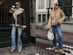 Deux femmes portent des tenues décontractées avec des jeans et des chaussures confortables. L'une a une veste aviateur marron et l'autre un cardigan beige. La tenue avec ugg noir est une option stylée pour l'automne.