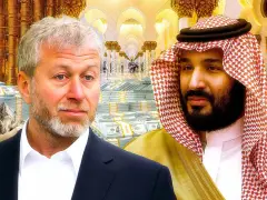 Oligarch Roman Abramovich und ein saudischer Prinz vor Bergen von Geld und Gold.