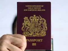 Brytyjski paszport. Czy do Szkocji potrzebny jest paszport? Tak, jeśli podróżujesz z zagranicy.
