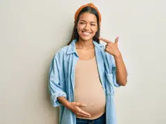 Ból zęba w ciąży: Jak bezpiecznie ulżyć sobie i dziecku?