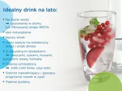 Orzeźwiający **mocktail** z owocami leśnymi i miętą, idealny na lato.