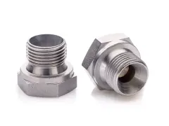 Dwa metalowe elementy z gwintem 3/8. Wymiary gwintu są kluczowe dla precyzyjnego połączenia.
