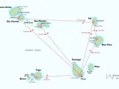 Mapa przedstawia wyspy Zielonego Przylądka na Oceanie Atlantyckim, z zaznaczonymi połączeniami lotniczymi między nimi.