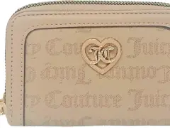 Portefeuille beige Juicy Couture avec logo cœur. Idéal pour apprendre comment faire les coins d'un carré en couture.