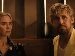 Emily Blunt i Ryan Gosling w scenie z filmu, który można obejrzeć w ramach ale kino program tv.