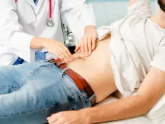 Chora wątroba: Do jakiego lekarza? Hepatolog, gastrolog, zakaźnik