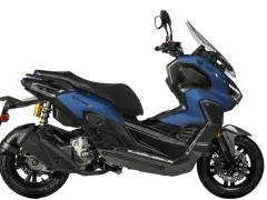 Scooter Brera 300 blu, con linee sportive e parabrezza alto, pronto per l'avventura urbana.