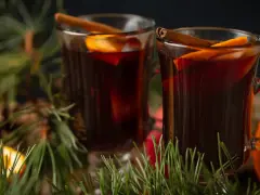 Ile procent ma grzane wino? Poznaj fakty i sekrety mocy