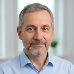 Autor Piotr Lewandowski