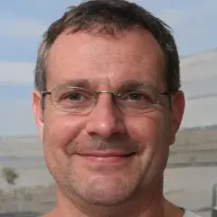 Autor Dariusz Sawicki