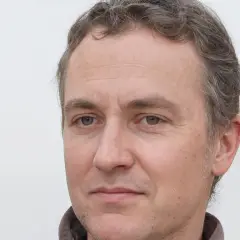 Autor Kamil Dobrzejewski