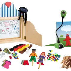 Zestaw do animacji poklatkowej: teatrzyk, kamera, figurki, materiały plastyczne.
