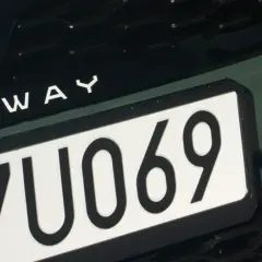 Tablica rejestracyjna F 7U069 z napisem STEPWAY. Czekam na bha rejestracja.