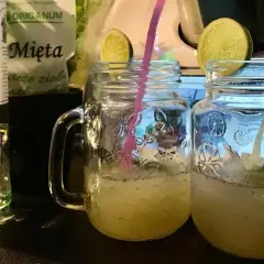 Perfekcyjne drinki z Thermomixa? Przepisy, które zachwycą!