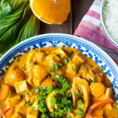 Mleko kokosowe do curry: Jak wybrać, by sos był idealny?