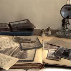 W którym roku wynaleziono aparat fotograficzny? Odkryj jego historię