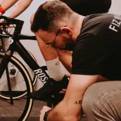 Dopasuj rower idealnie: koniec z bólem! Poradnik krok po kroku.