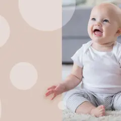 Kiedy dziecko może siadać? Kluczowe etapy rozwoju umiejętności siedzenia