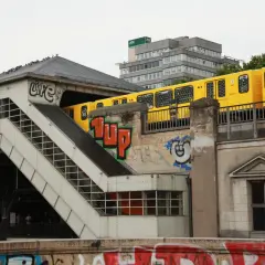 1UP Graffiti: Berlins anonyme Crew erobert die Welt