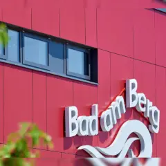 Bad am Berg Kösching: Ihr Guide für Spaß, Sauna & Kurse