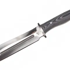 Cuchillo Ezapac con mango de madera veteada y hoja de acero pulido con un hueco central y un emblema.